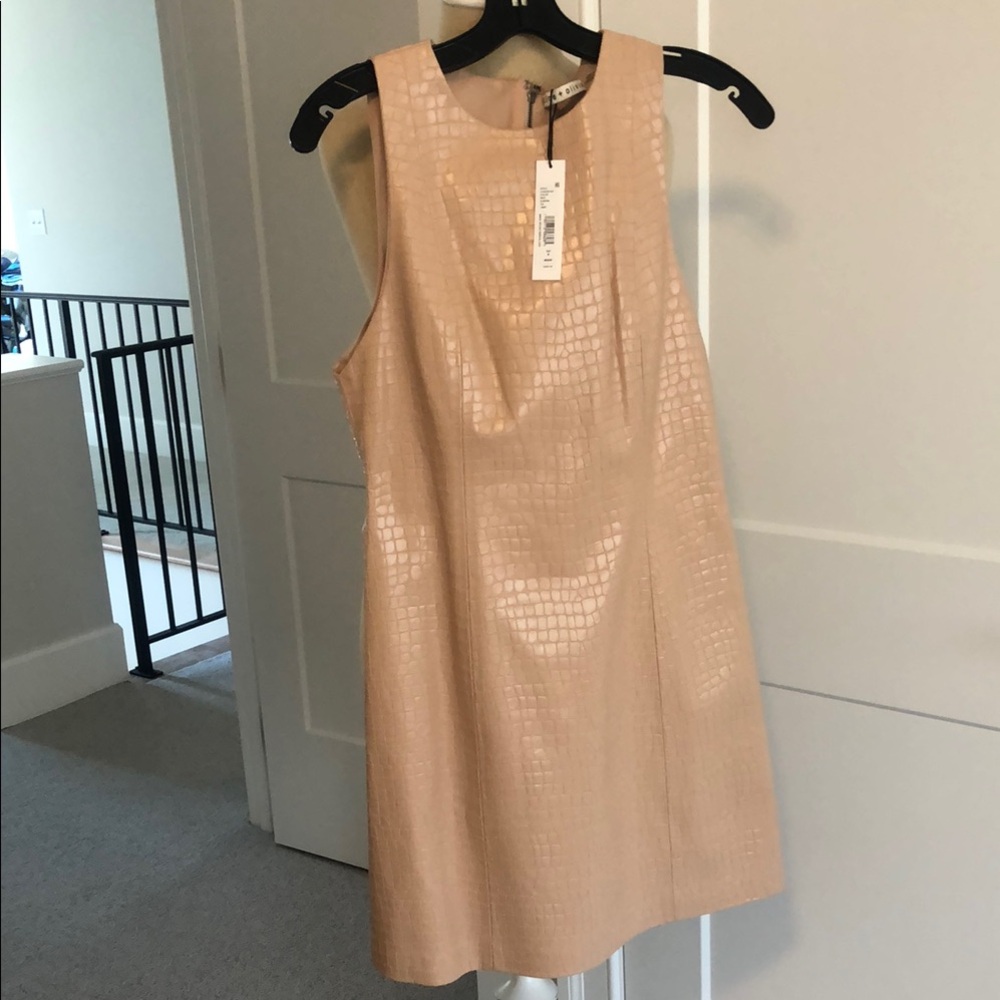 Alice + Olivia Tan Croc-Embossed Sleeveless Dress – Size 8 (NWT)